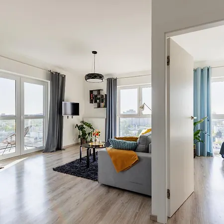 Апартаменты Stunning View! - Mladzka By Vaya Варшава